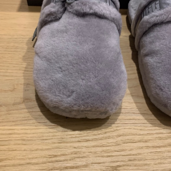 Ugg Fluff It mens slippers sz: 11 - Picture 3 of 9